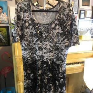 LuLaRoe black white Nicole 3xl xxxl